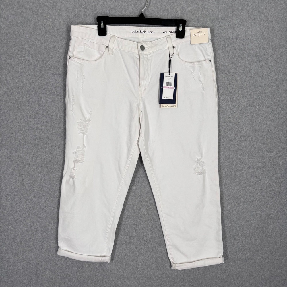 NEW $90 Calvin Klein Capri Jeans 32 White Boyfriend Stretch Holes Cuffed Beachy
